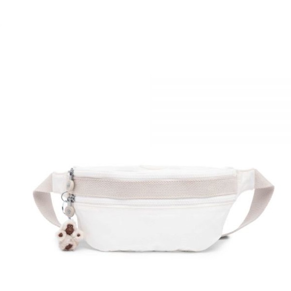kipling yasemina belt bag